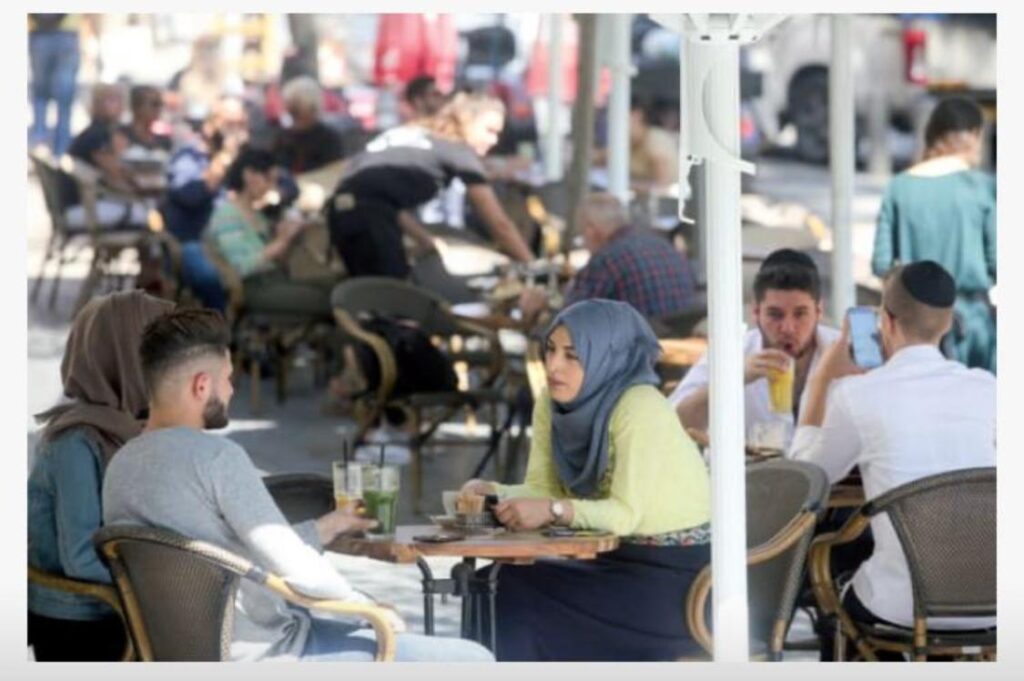 Israël wordt beschuldigd van Apartheid